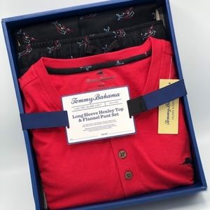 Tommy Bahama Long Sleeve Henley Top & Flannel Pant